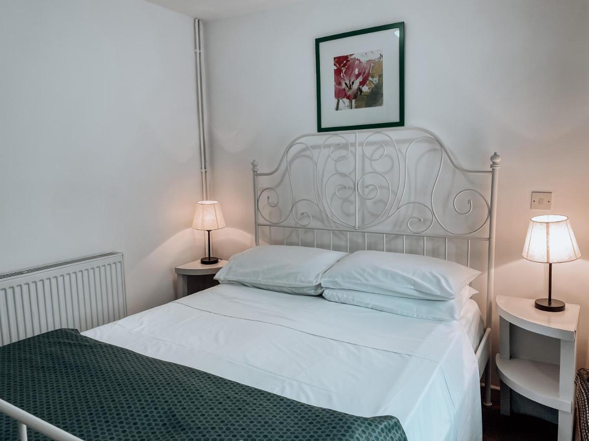 Inn The Blenheim Buttery