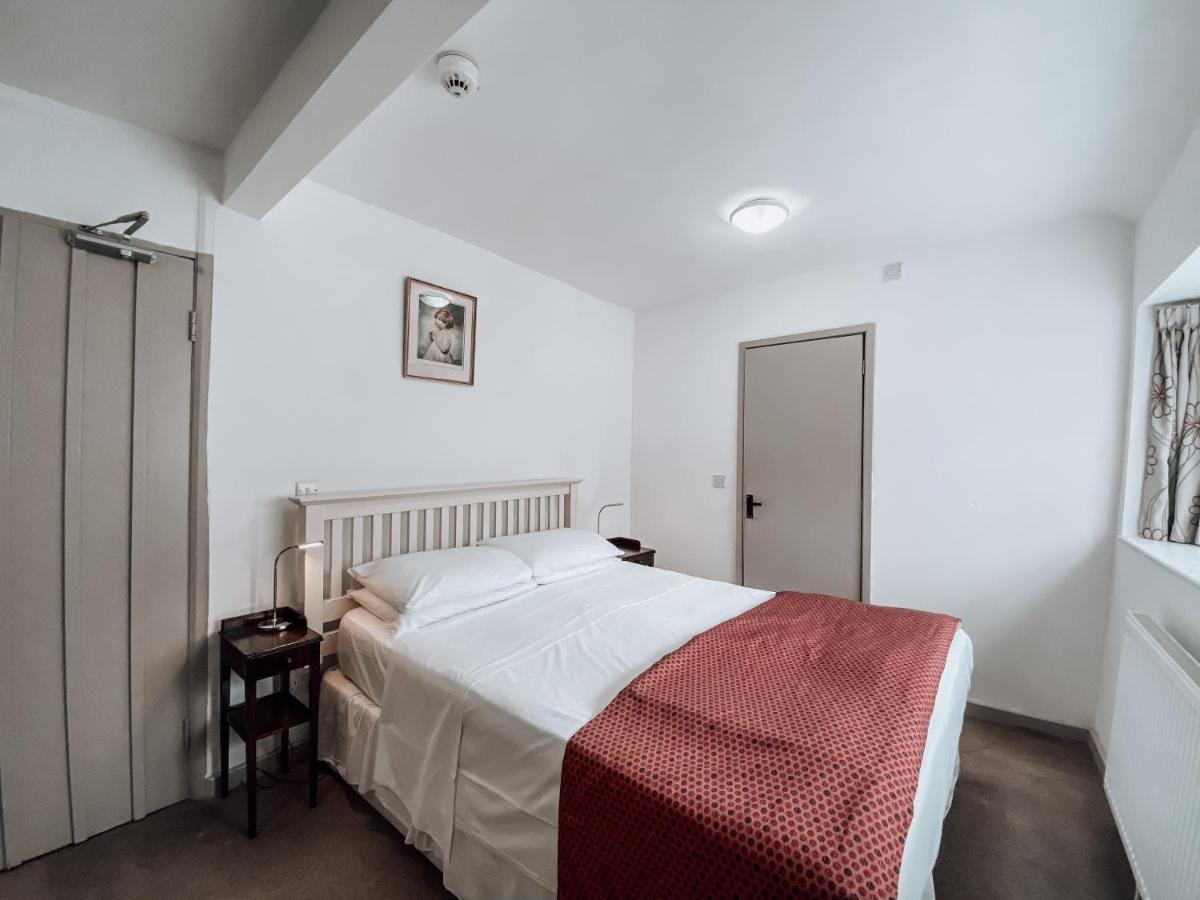 Inn The Blenheim Buttery