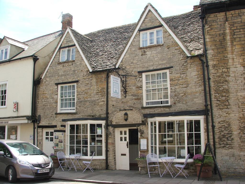 The Blenheim Buttery Inn